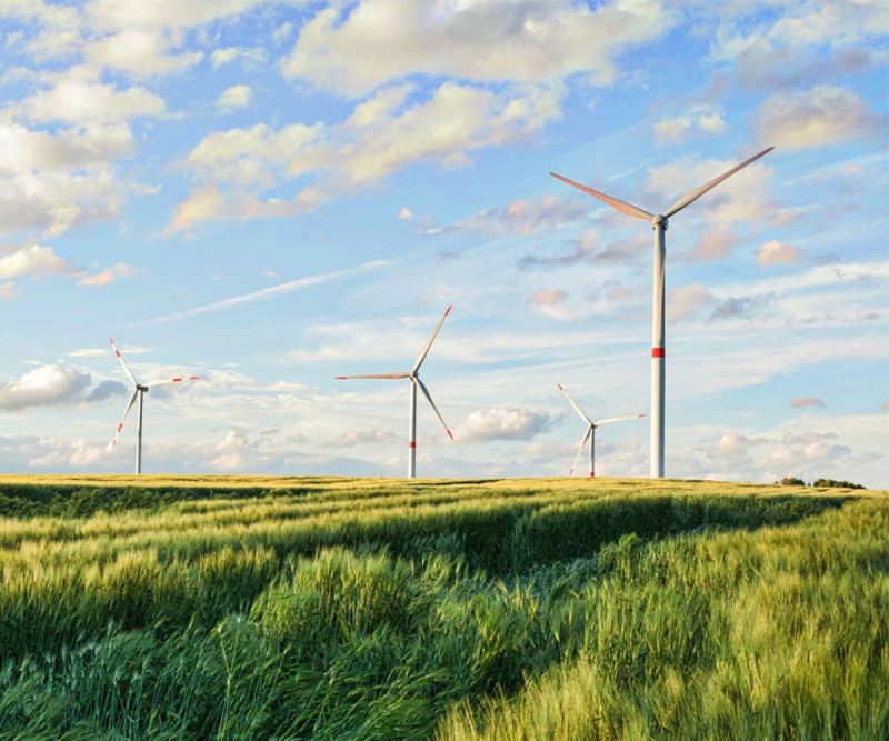 Lighting the Future with Solar Energy: Why Should You Invest in a Solar Power Plant