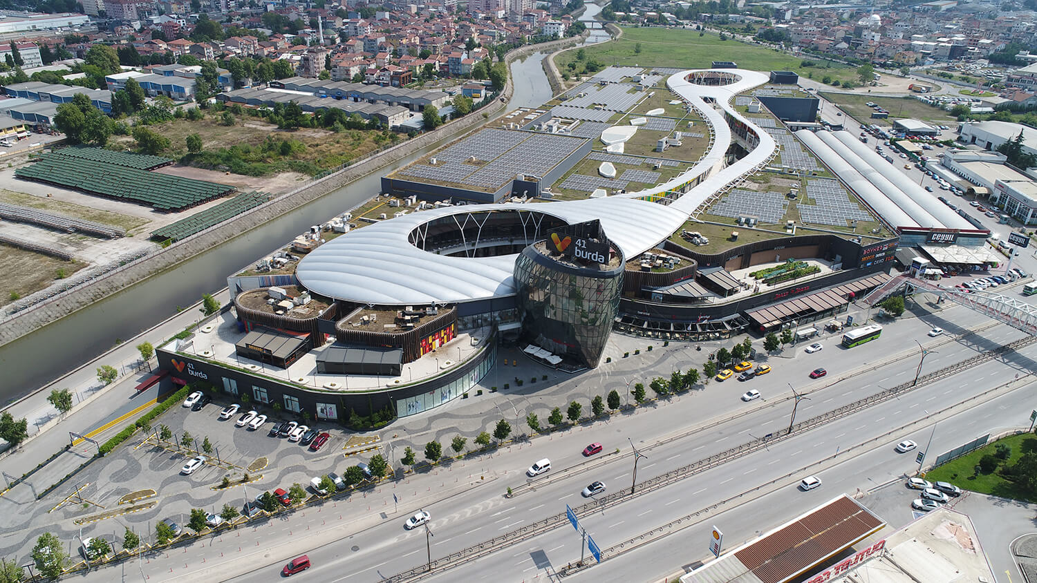 KOCAELİ - 41 BURDA AVM - 1.937 kWp Çatı Üzeri Güneş Santrali