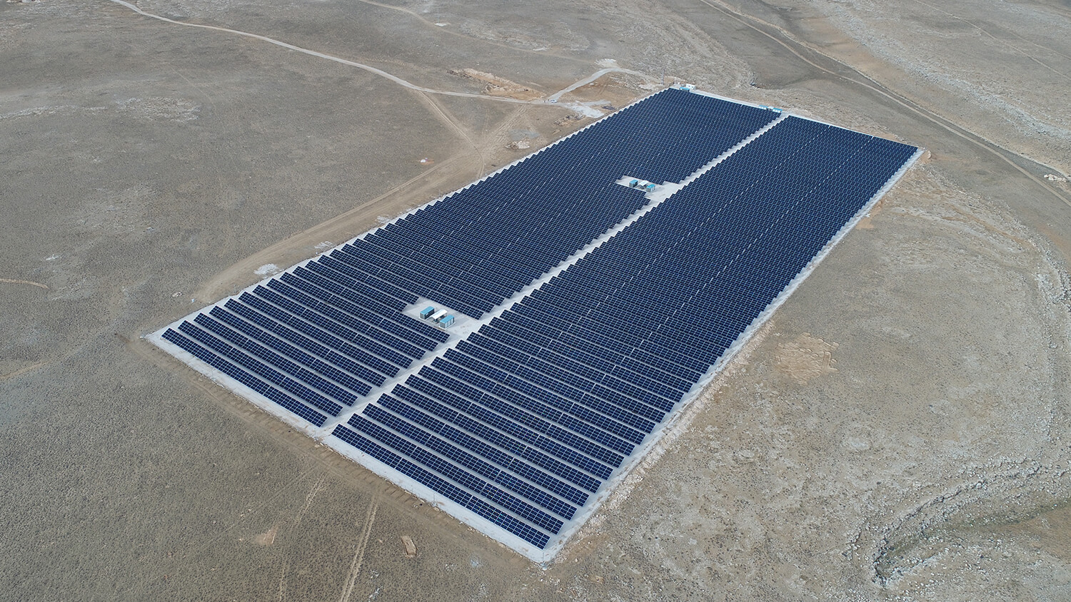 KARAMAN - HASCEVHER METAL YEŞİLDERE GES 9.997 kWp Arazi Üzeri Güneş Santrali