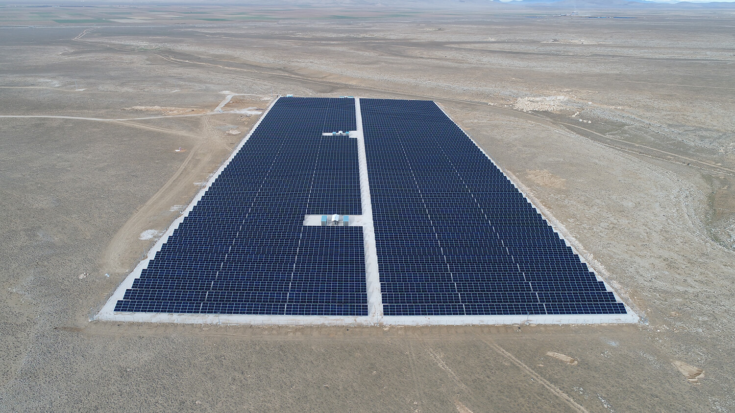 KARAMAN - HASCEVHER METAL YEŞİLDERE GES 9.997 kWp Arazi Üzeri Güneş Santrali