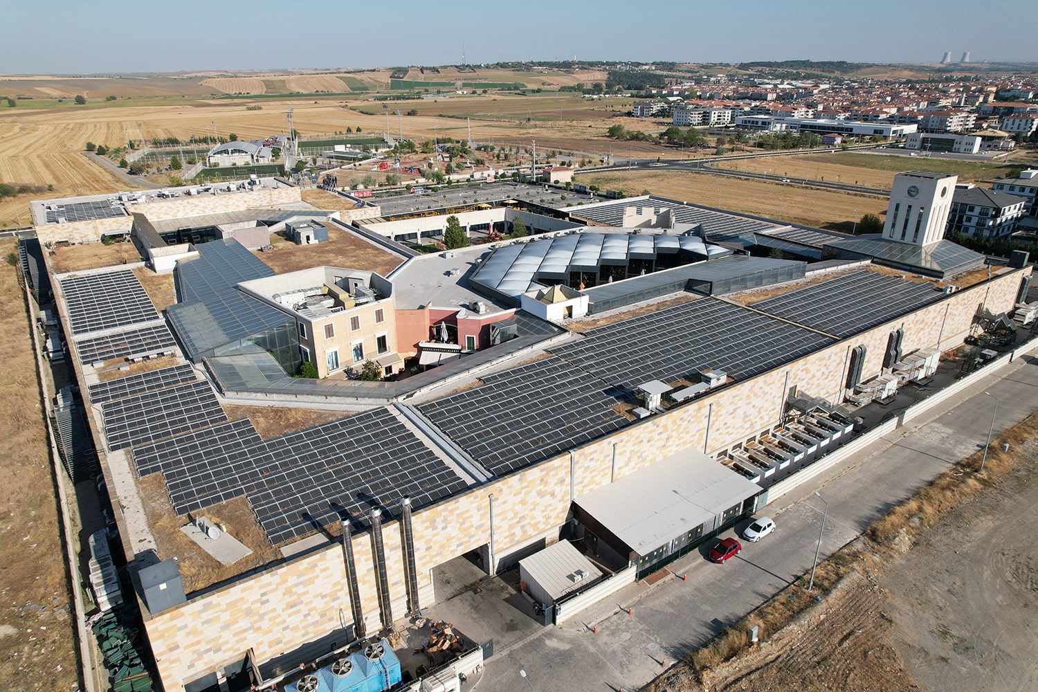 LÜLEBURGAZ - 39 BURDA AVM - 1.100 kWp Çatı Üzeri Güneş Santrali