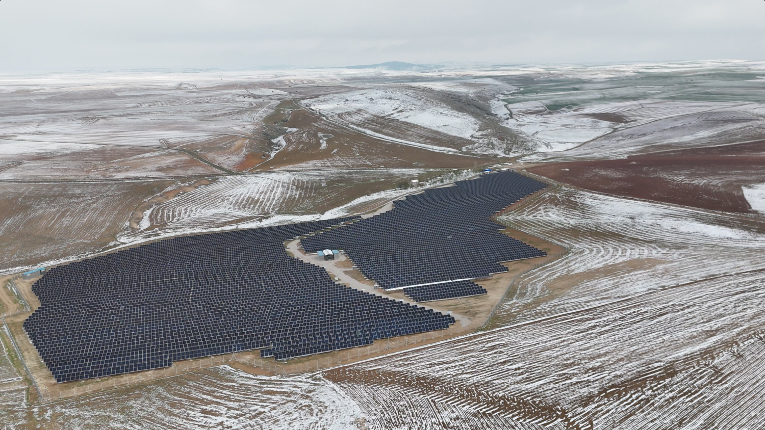 KARAMAN - MEM TEKSTİL GES PROJESİ 6.410 kWp Arazi Üzeri Güneş Santrali