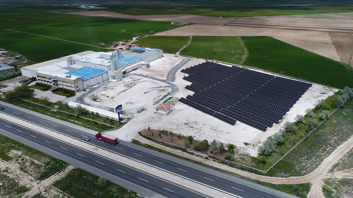 AKSARAY - HİSAR MADENCİLİK 1.134 kWp Arazi Üzeri Güneş Santrali