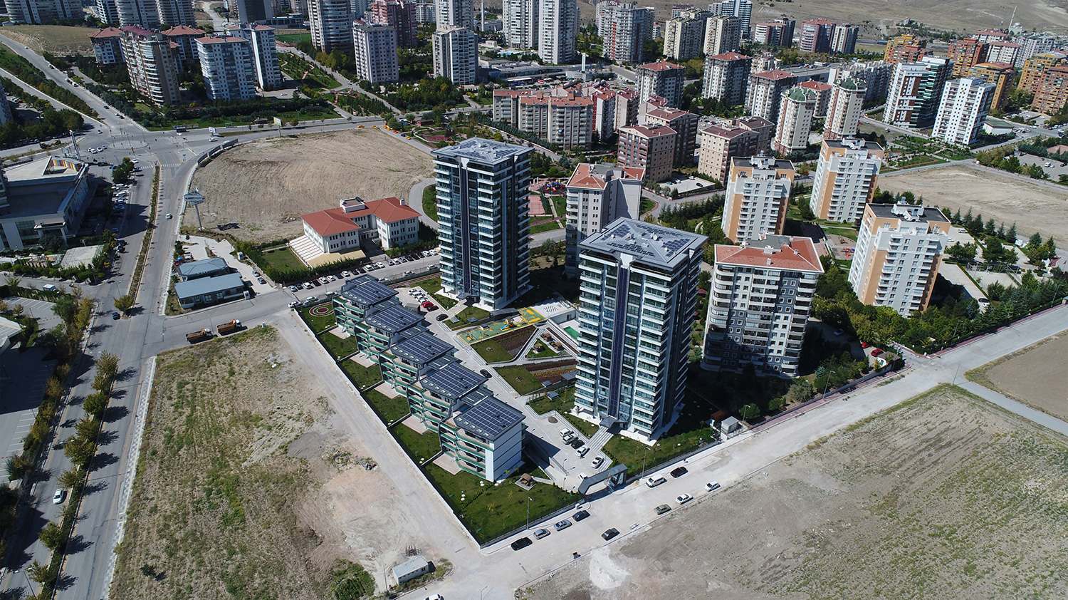 ANKARA - ÜMİTKÖY KONUT ÜZERİ GÜNEŞ SANTRALİ PROJESİ 160 kWp