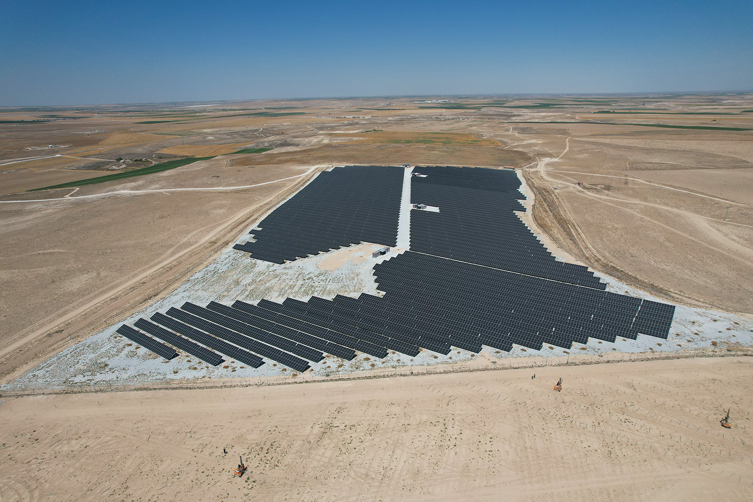SYS ENERJİ - SULTANHANI GES / AKSARAY 30.460 kWp Arazi Güneş Santrali